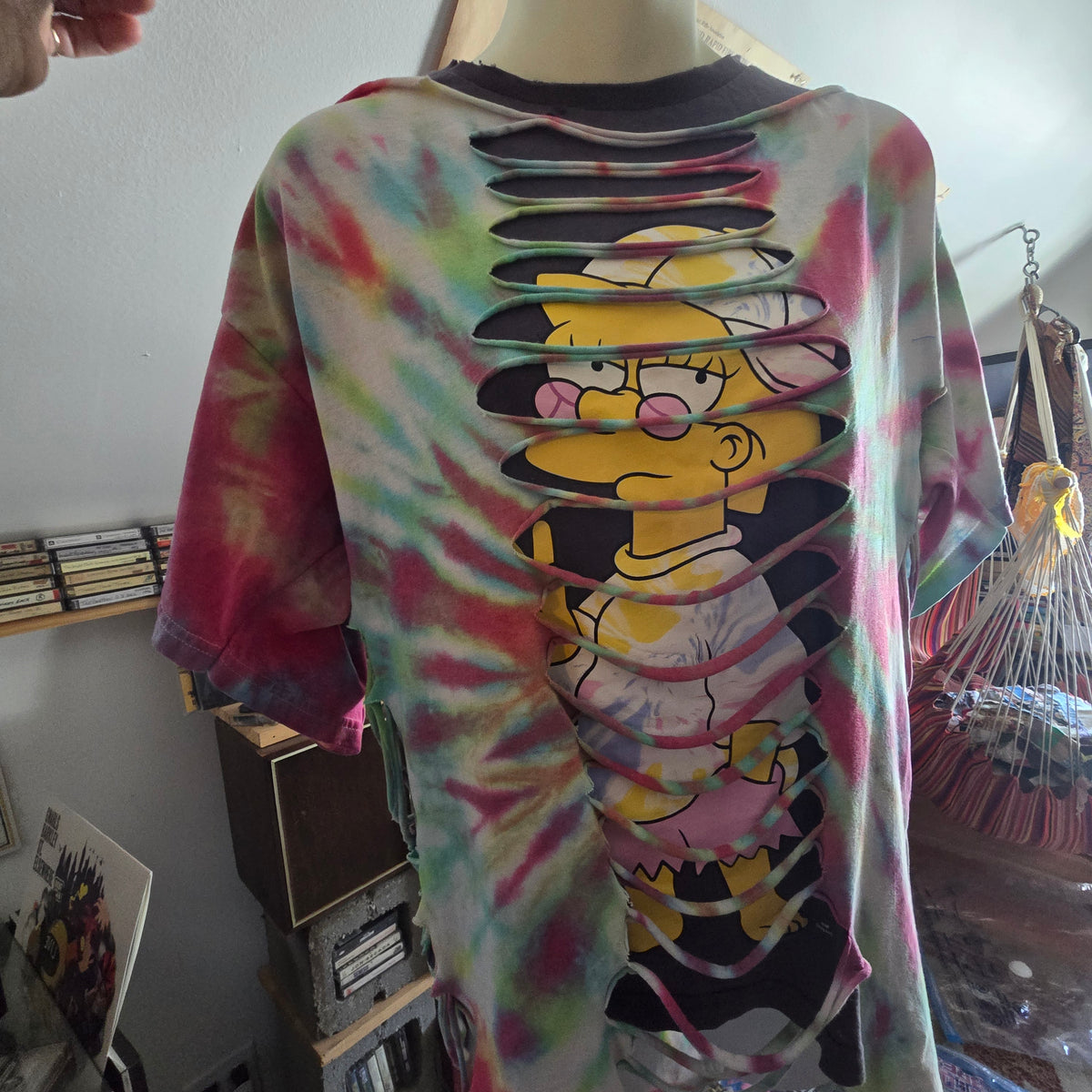 Lisa Simpson Shredded Graphic Tee