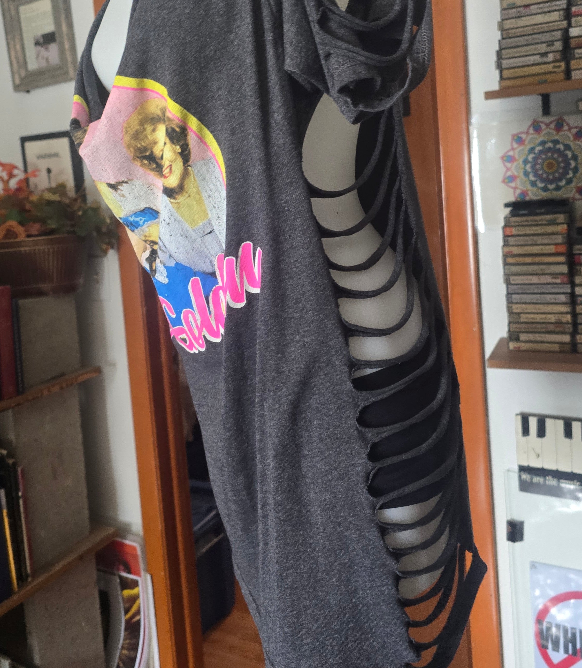 One-of-One Golden Girls "Stay Golden" Tee | Upcycled Off-Shoulder Graphic Top | XL–2X